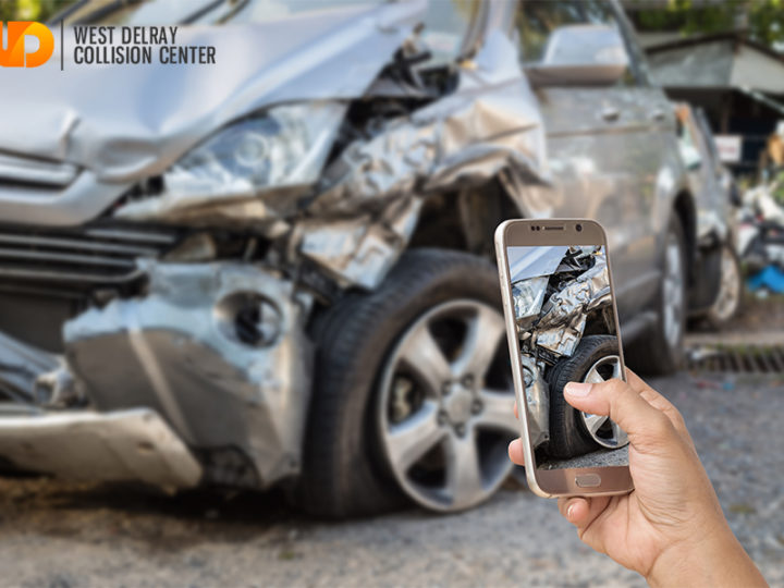 West Delray Collision Center | How to handle a car accident in 7 easy steps?